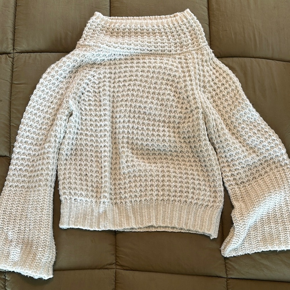 Anthropologie White Turtleneck Sweater with Chunky Knit